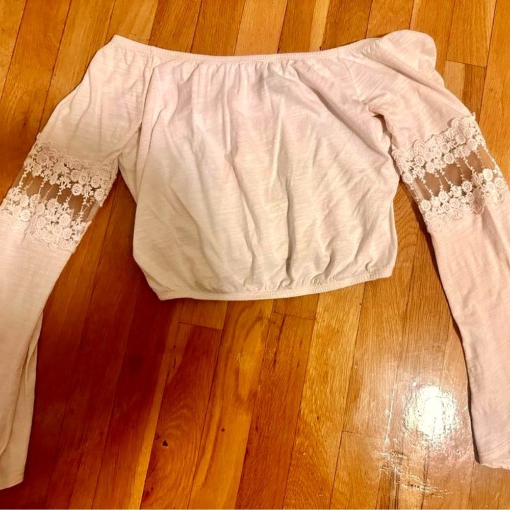 Women's Over Shoulder Bell Sleeved Crop Top